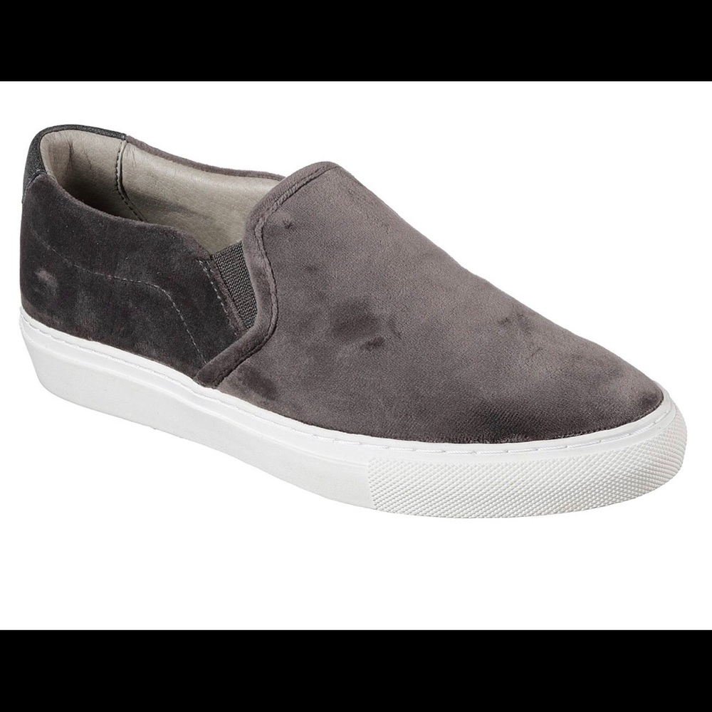 Skechers Air cooled velvet slip ons